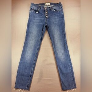 Free People Reagan Skinny Jeans Size 29 Raw Hem Sky Wash Button Fly OB5453151